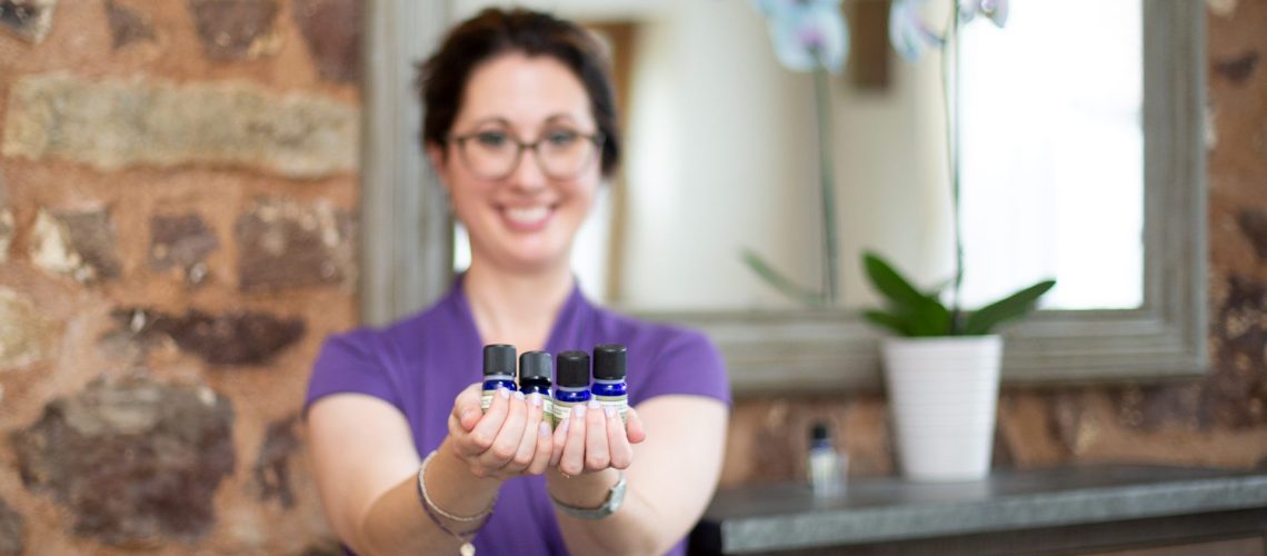 Aromatherapy for the Lunar Cycle